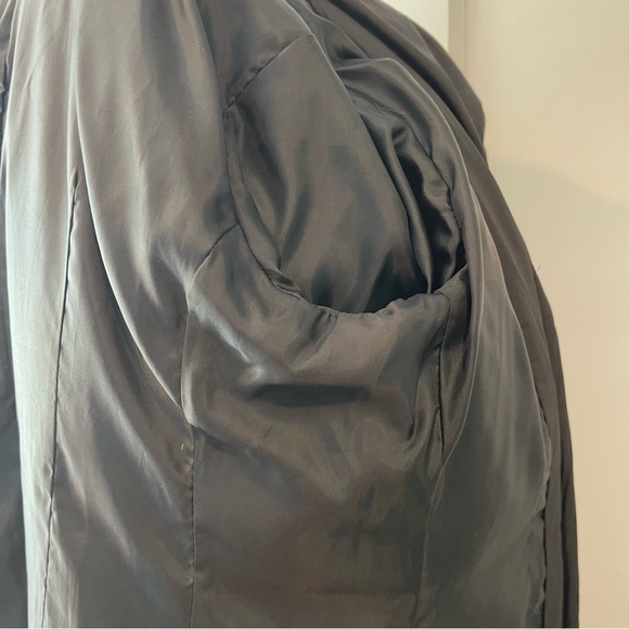 Michael Kors Coat w/versatile hood, zipper and snaps - Picture 16 of 16